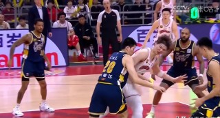 上海大战广东，两队纠纷不断升级